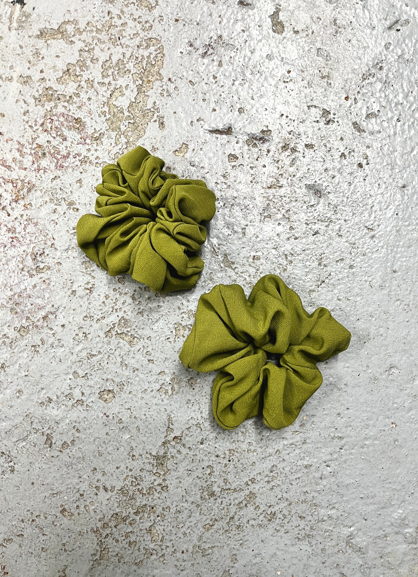 Wasabi Scrunchie in Crepe